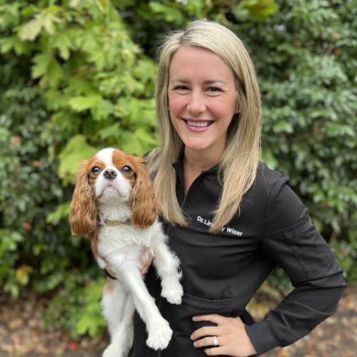 Dr. Lindsay Wiser